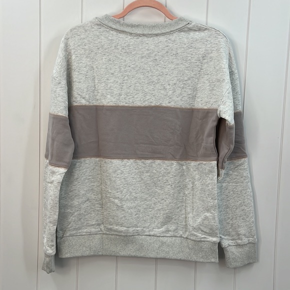 🆕Hem & Thread Color Block Henley Sweatshirt Top Light Gray/Violet Color S,M & L - Picture 8 of 8